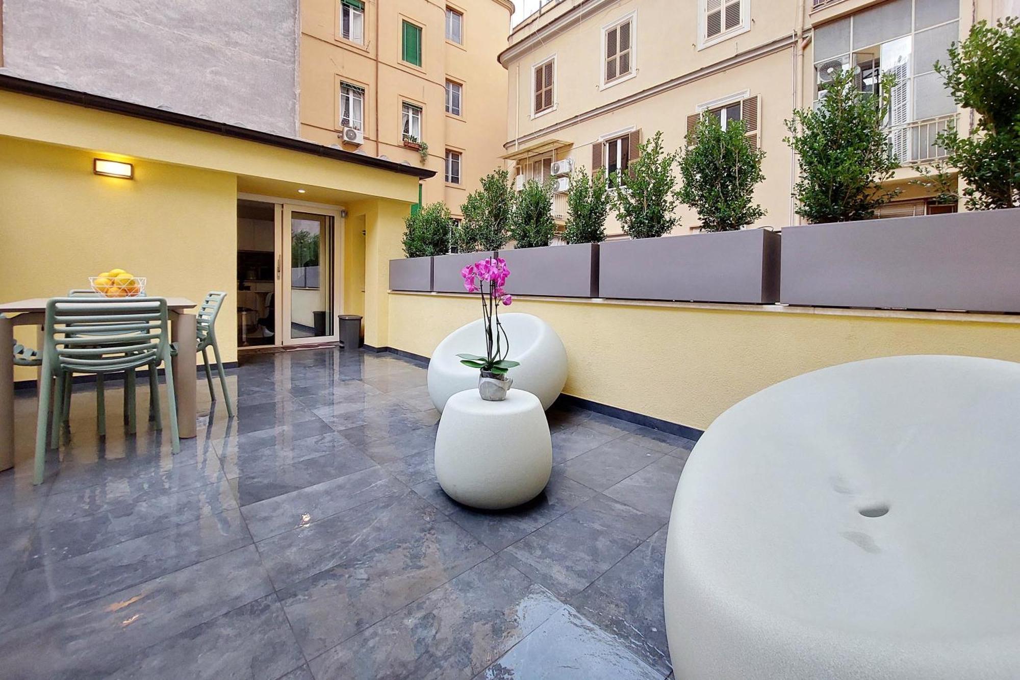 Ych-Casa Indipendente In Zona Prati Apartment Рим Екстериор снимка